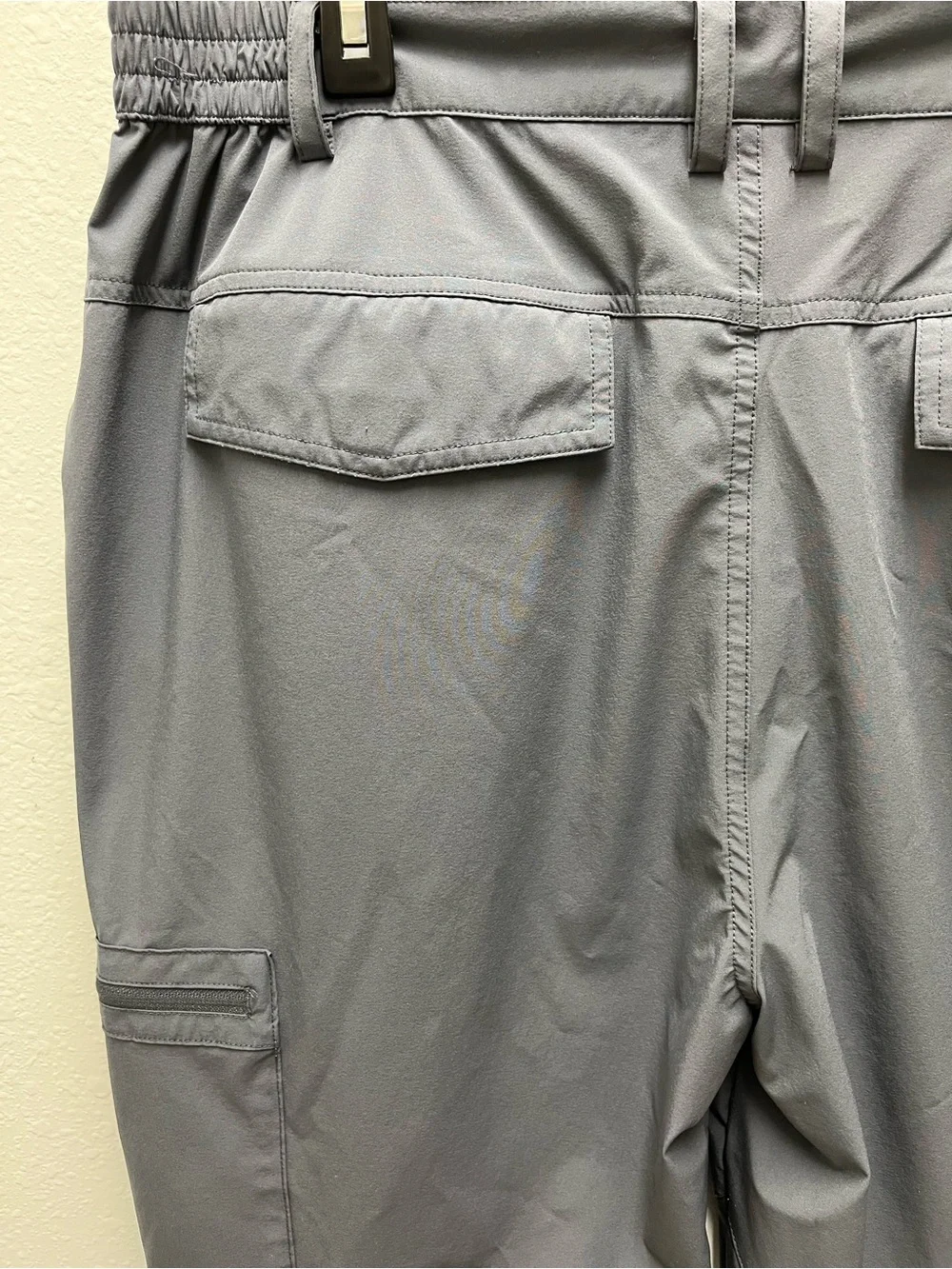 OUTDOOR SPORTS Men's Gray Cargo Pants US 36 Nylon Spandex Pockets Straight Leg - Picture 6 of 10